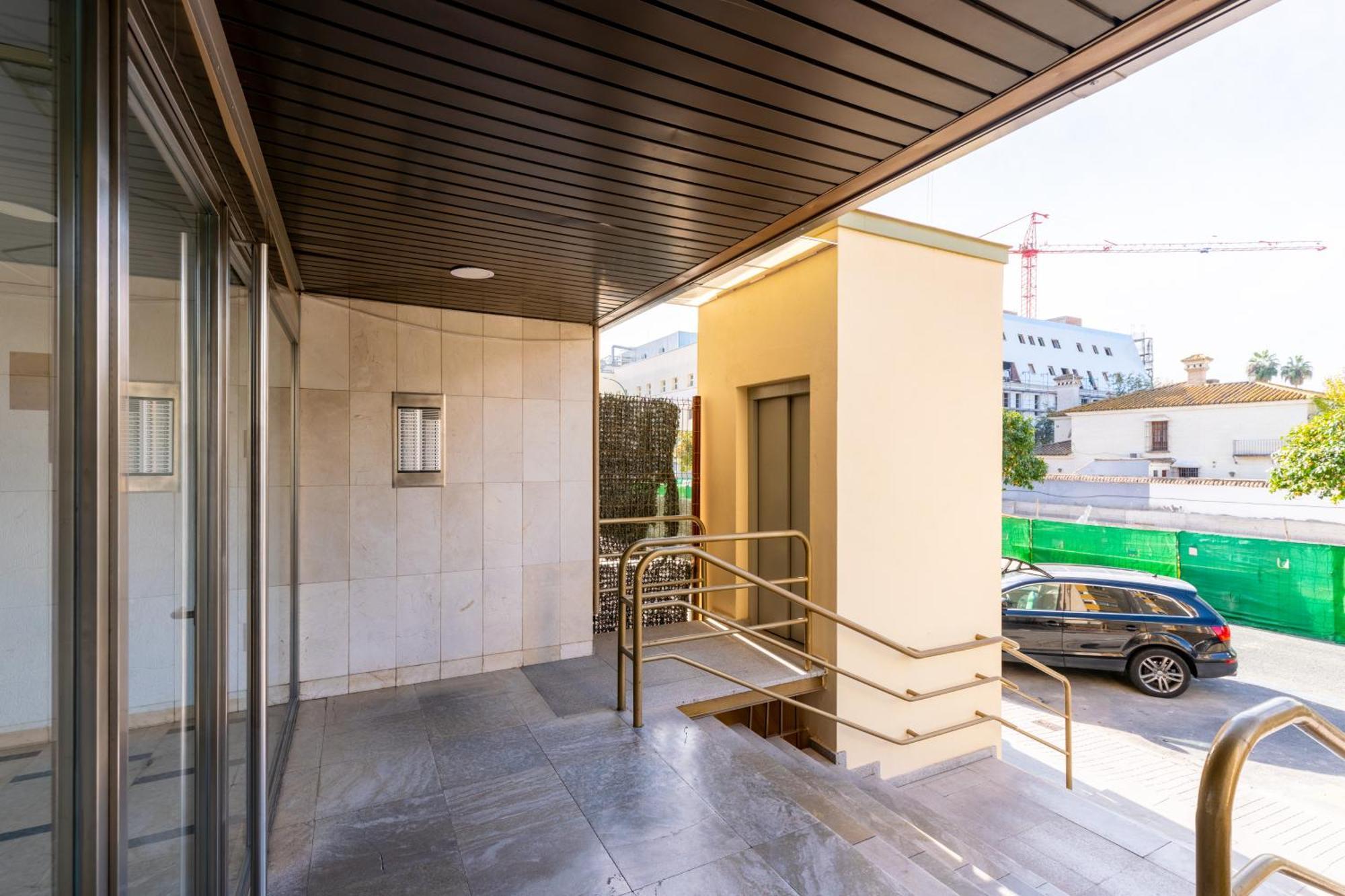 Diseno Y Comodidad En Bami Seville Luaran gambar
